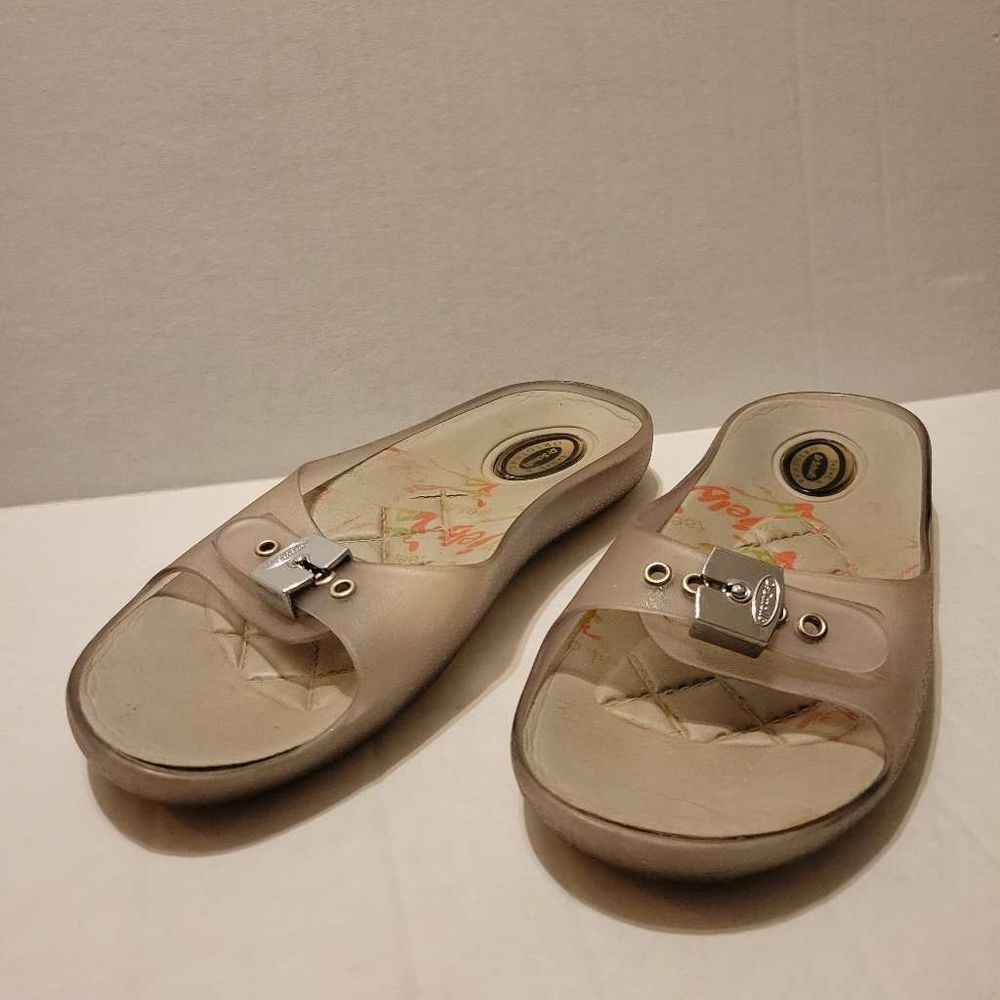 Dr. Scholl's Cream Sandals with Silver Buckle